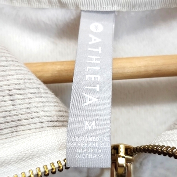Athleta Cozy Karma 1/4th zip heathered pull over size M - Picture 6 of 9